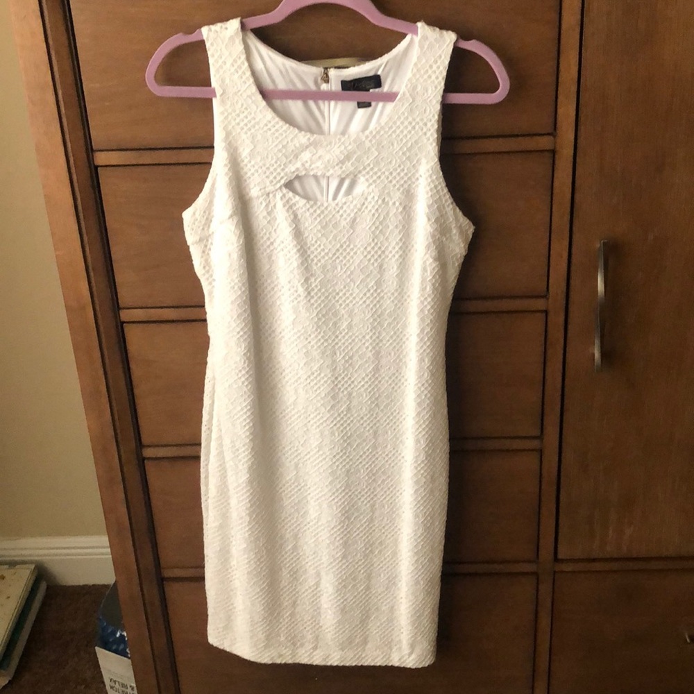 White dress EUC